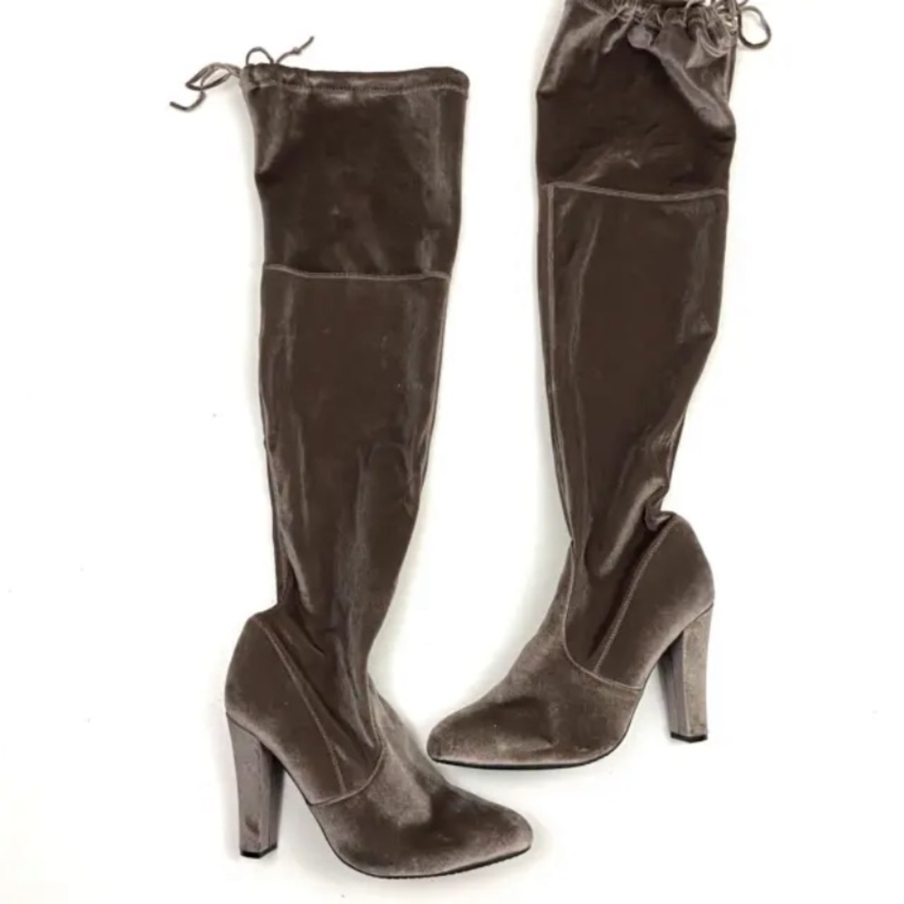 Steve Madden Gorgeous Taupe Beige Velvet Fabric Over Knee Boots Block Heel 9.5 M